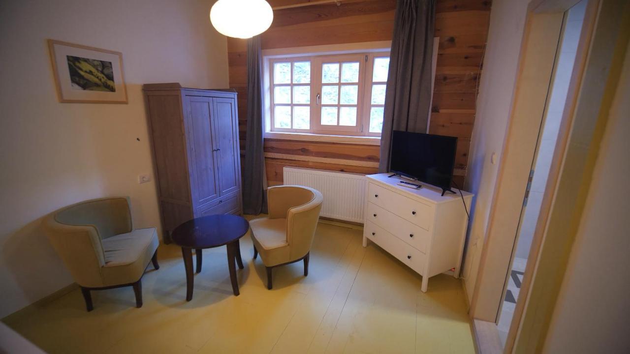 Smestaj Iver Hotel Мокра гора Екстериор снимка